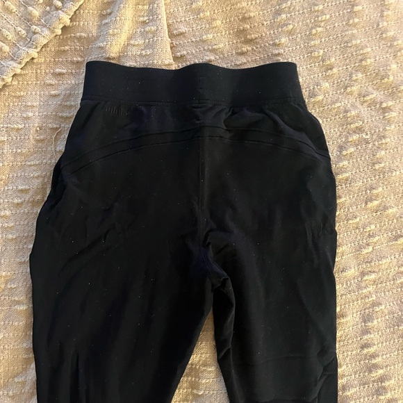 Lululemon Joggers 25” - Picture 3 of 3